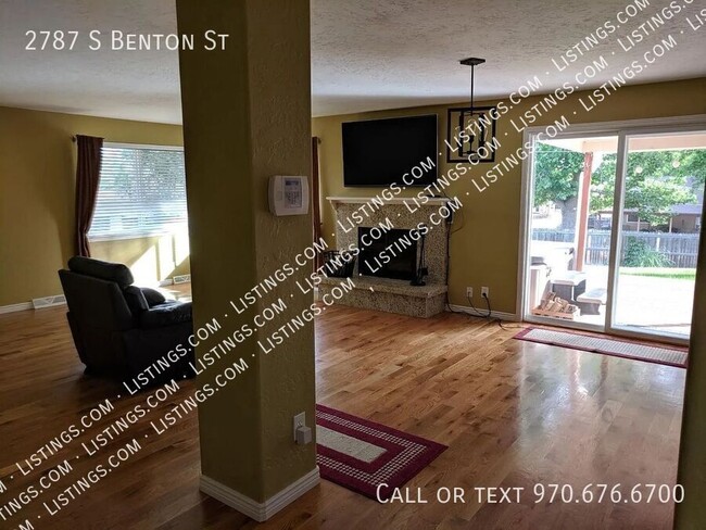 Building Photo - 2787 S Benton St