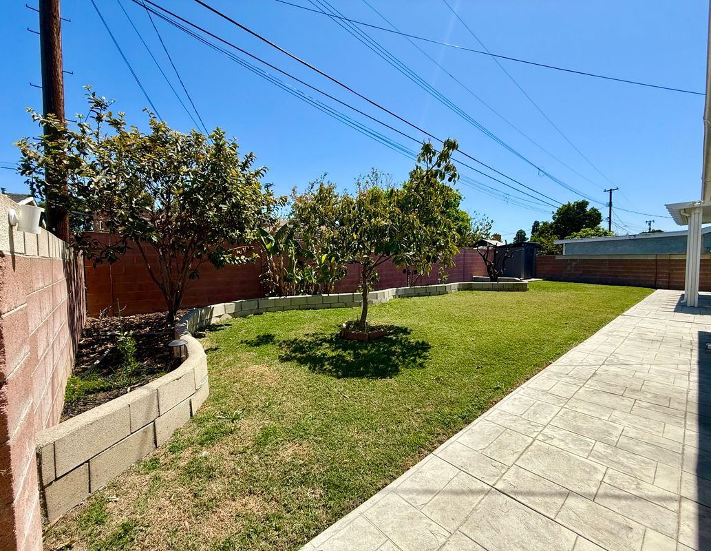 Building Photo - 13202 Lucille St