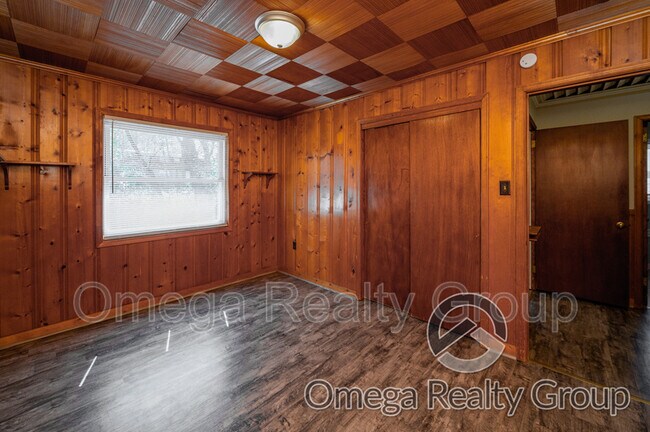 Building Photo - 3544 Cottonwood Dr