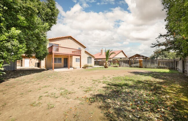 Building Photo - 10205 Single Oak Dr