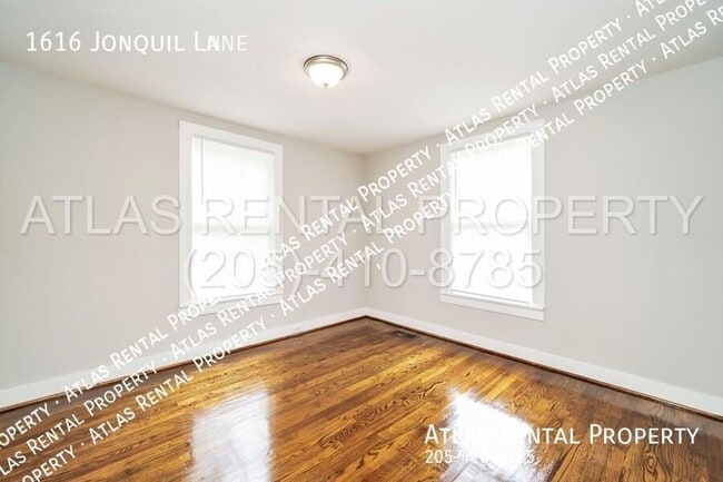 Building Photo - 1616 Jonquil Ln