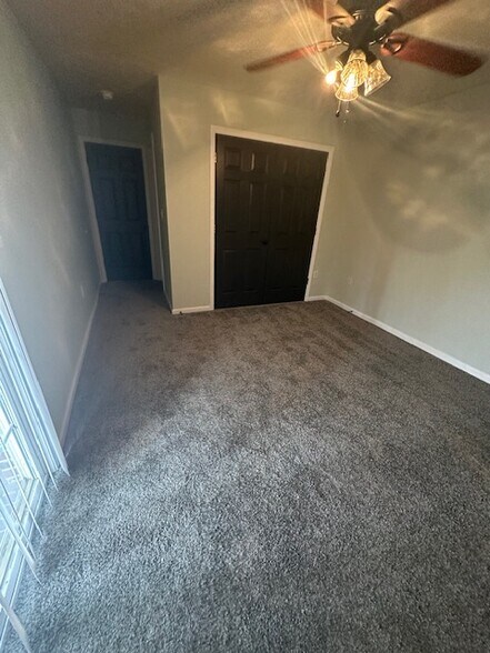 Master Bed - 105 Braxton Ct