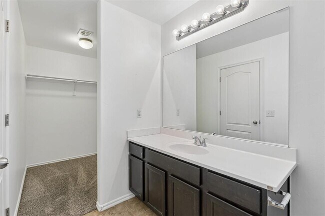 Building Photo - 11820 NW 130th St