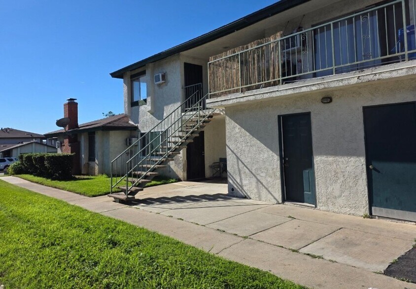 Building Photo - 8778 Lomita Dr