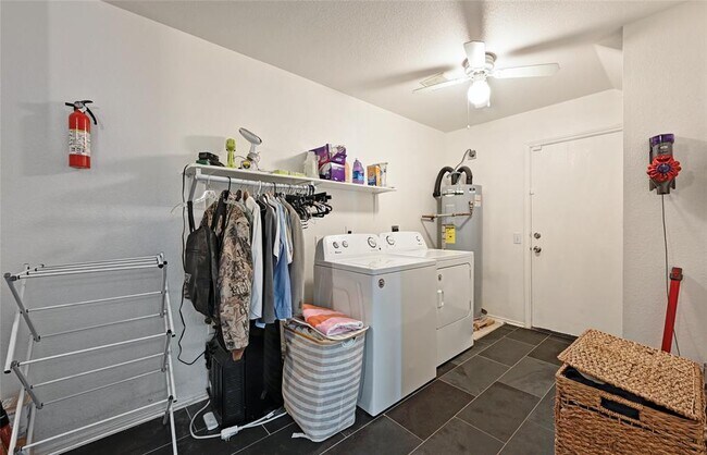 Building Photo - 7521 Marble Crest Dr