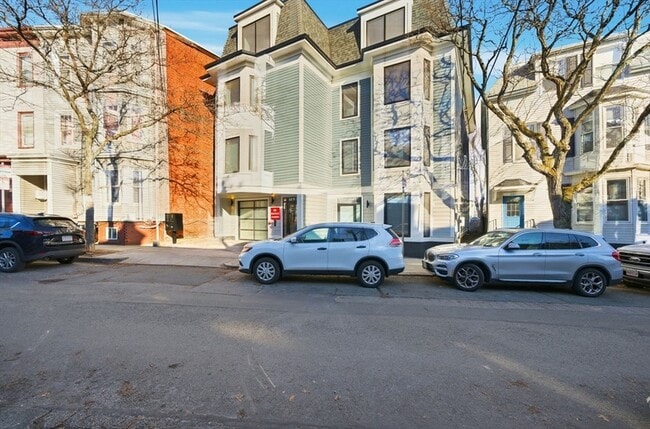 Building Photo - 238 Webster St