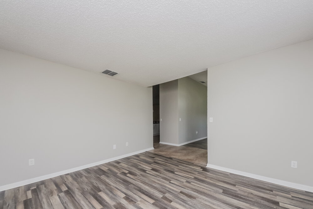 Building Photo - 46 Dorset Dr