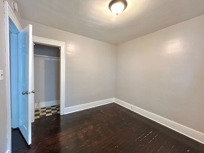 Building Photo - Two Bedroom Home in Muskegon