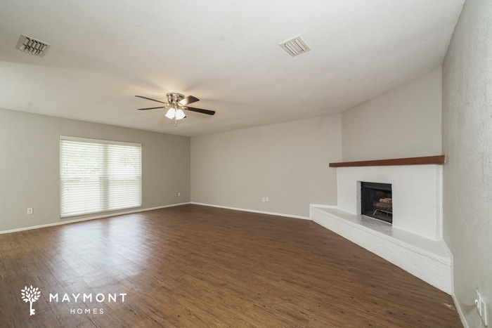 Building Photo - 3407 Groveview Dr