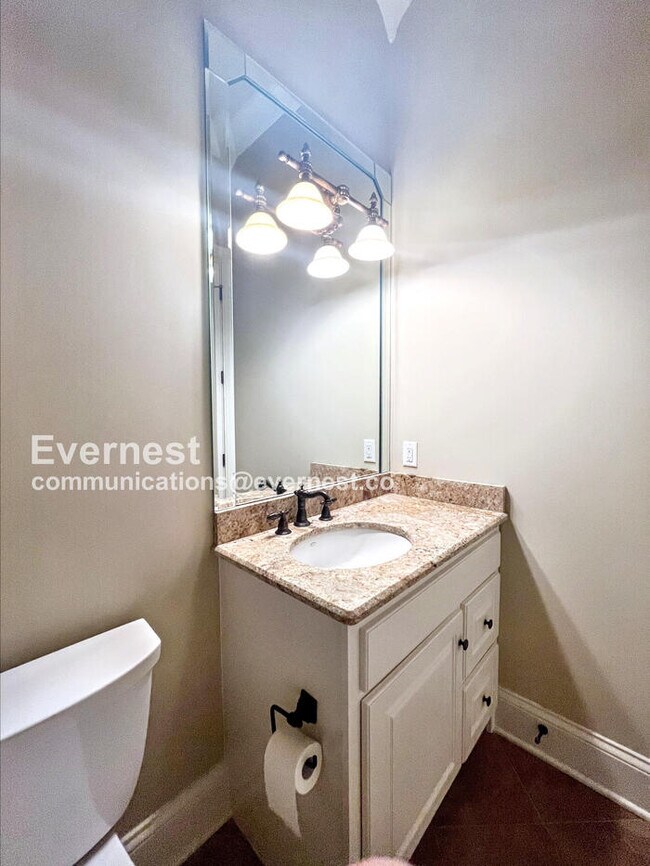 Building Photo - 9558 Hampton Reserve Dr
