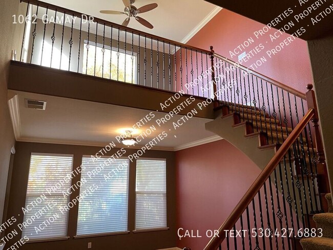 Building Photo - Luxury 3 Bedroom | Serrano Guard Gated Com...