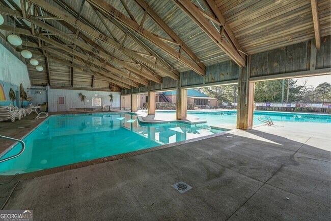 Building Photo - 1019 Whippoorwill Rd