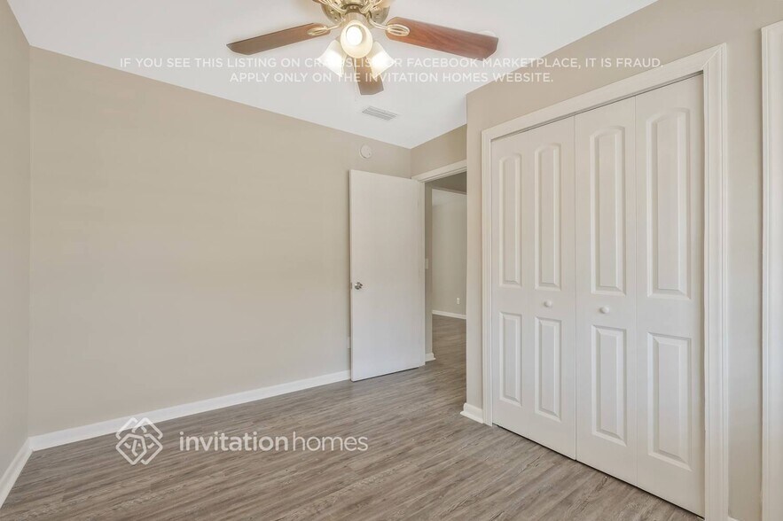 Building Photo - 5028 McManus Dr