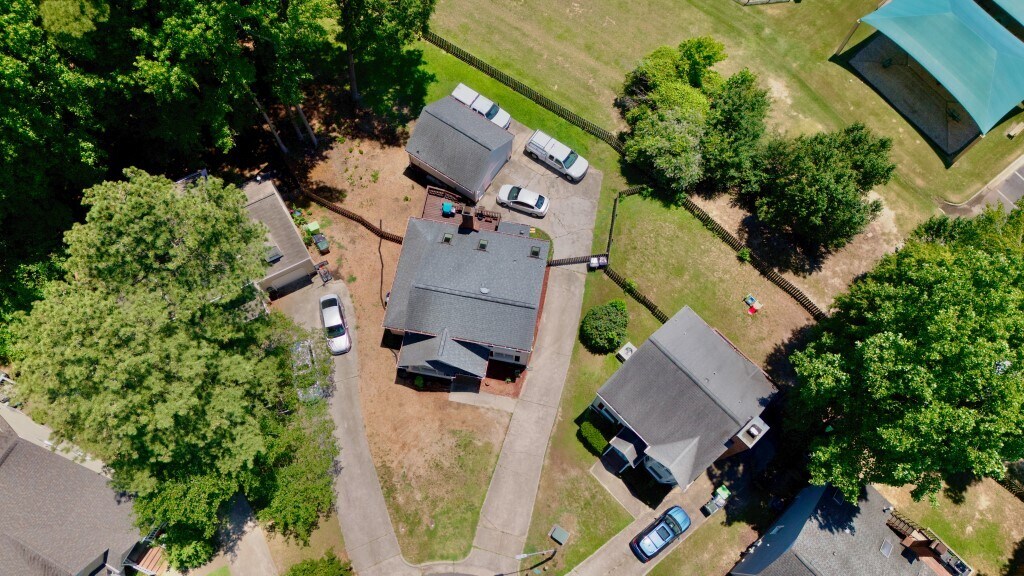 Building Photo - 4512 Emmit Dr