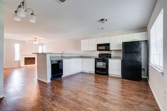 Building Photo - 1830 River Crossing Cir
