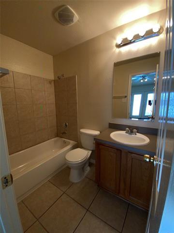 Building Photo - 1711 Novella Ct