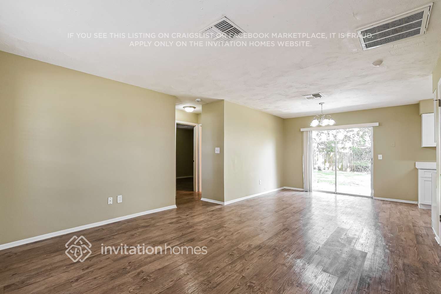 Building Photo - 119 Oaxaca Ln