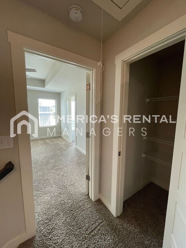 Building Photo - Home for Rent in McCalla!!! View with 48 Hours Notice!