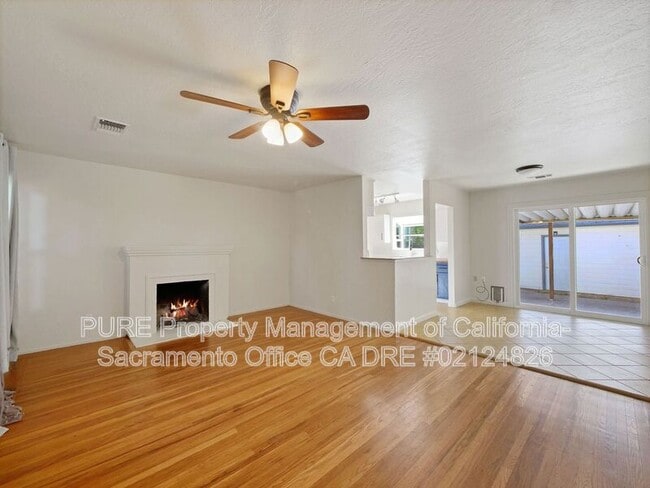 Building Photo - 4741 60th St