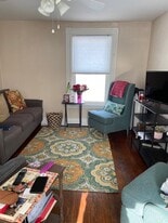 Building Photo - 16 Rustcraft Rd