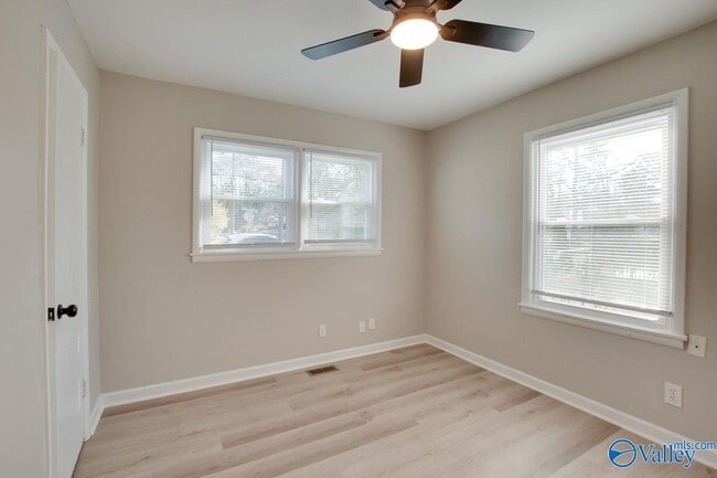 Building Photo - 3916 Troy Swasey Blvd SW