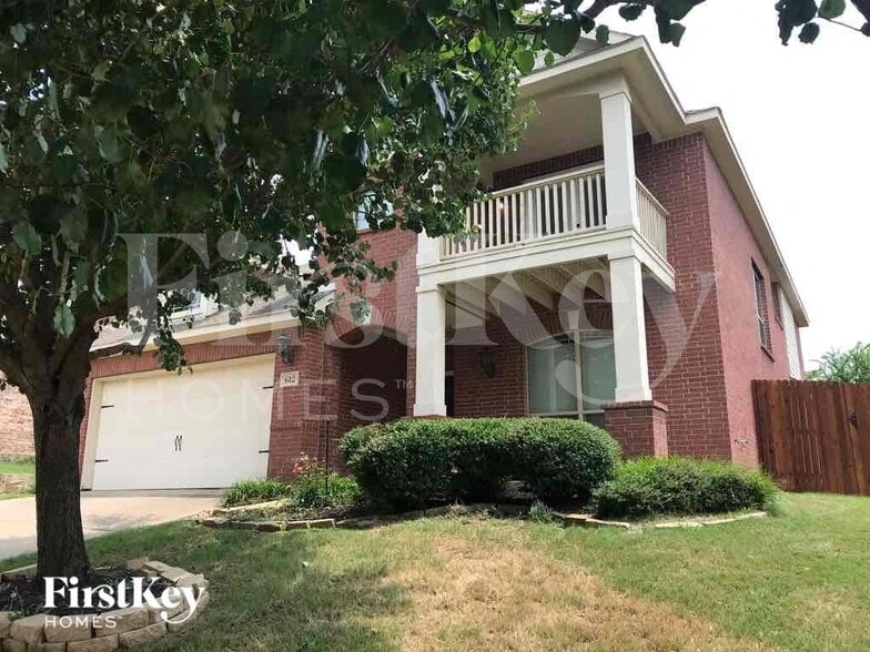 Building Photo - 612 Celeste Ln