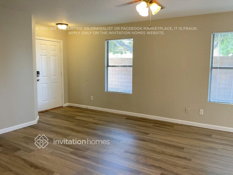 Building Photo - 10910 E Wier Ave