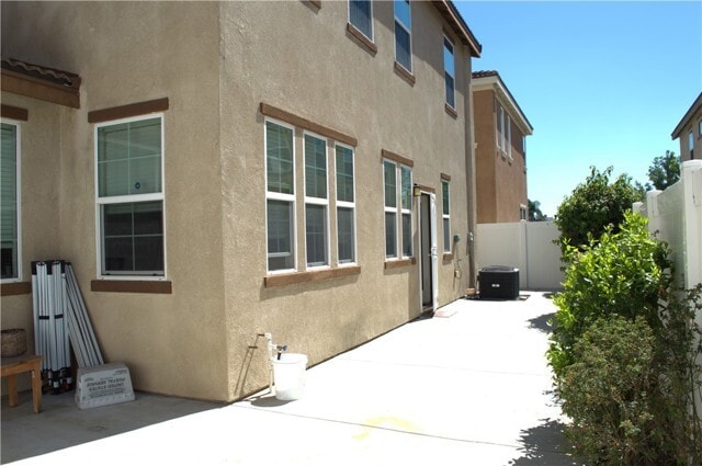 Building Photo - 6550 Mogano Dr