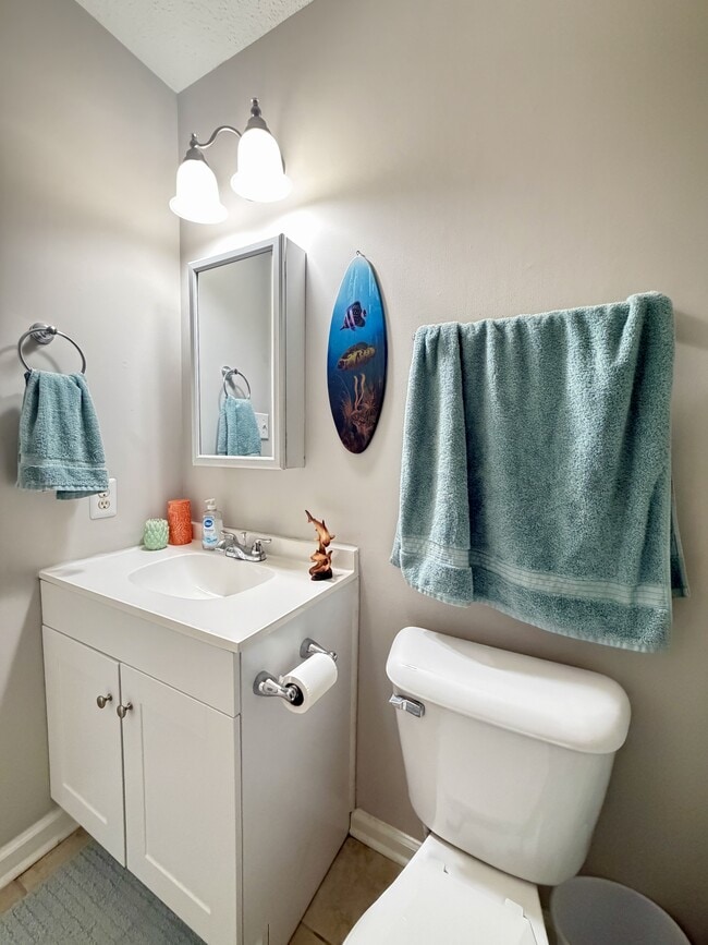 Building Photo - 159 Brenda Dr