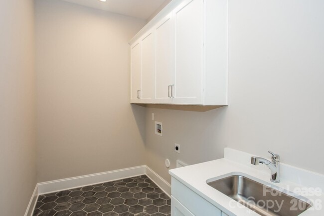 Building Photo - 13708 Tranquil Day Dr