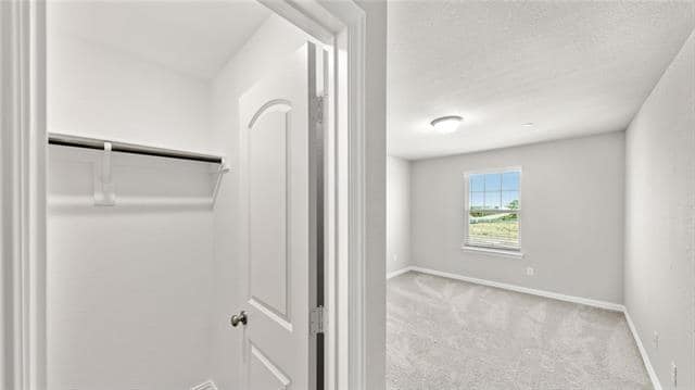 Building Photo - 3716 Paradise Way