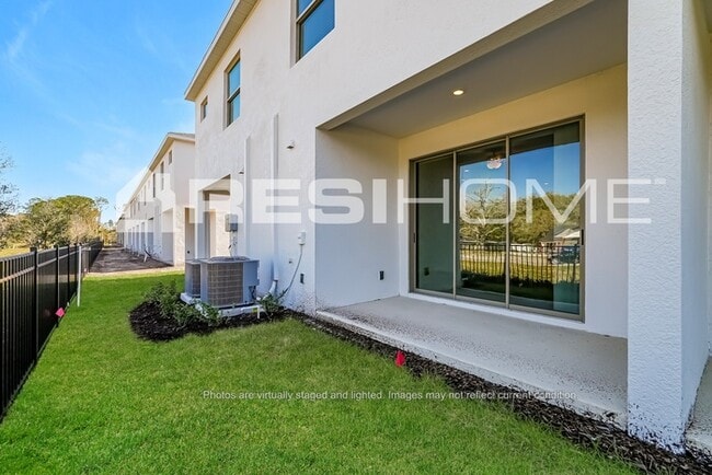 Building Photo - 28273 Wave Crst Pl