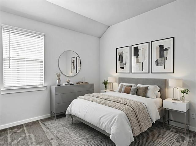 Building Photo - 3904 Kenwood Dr