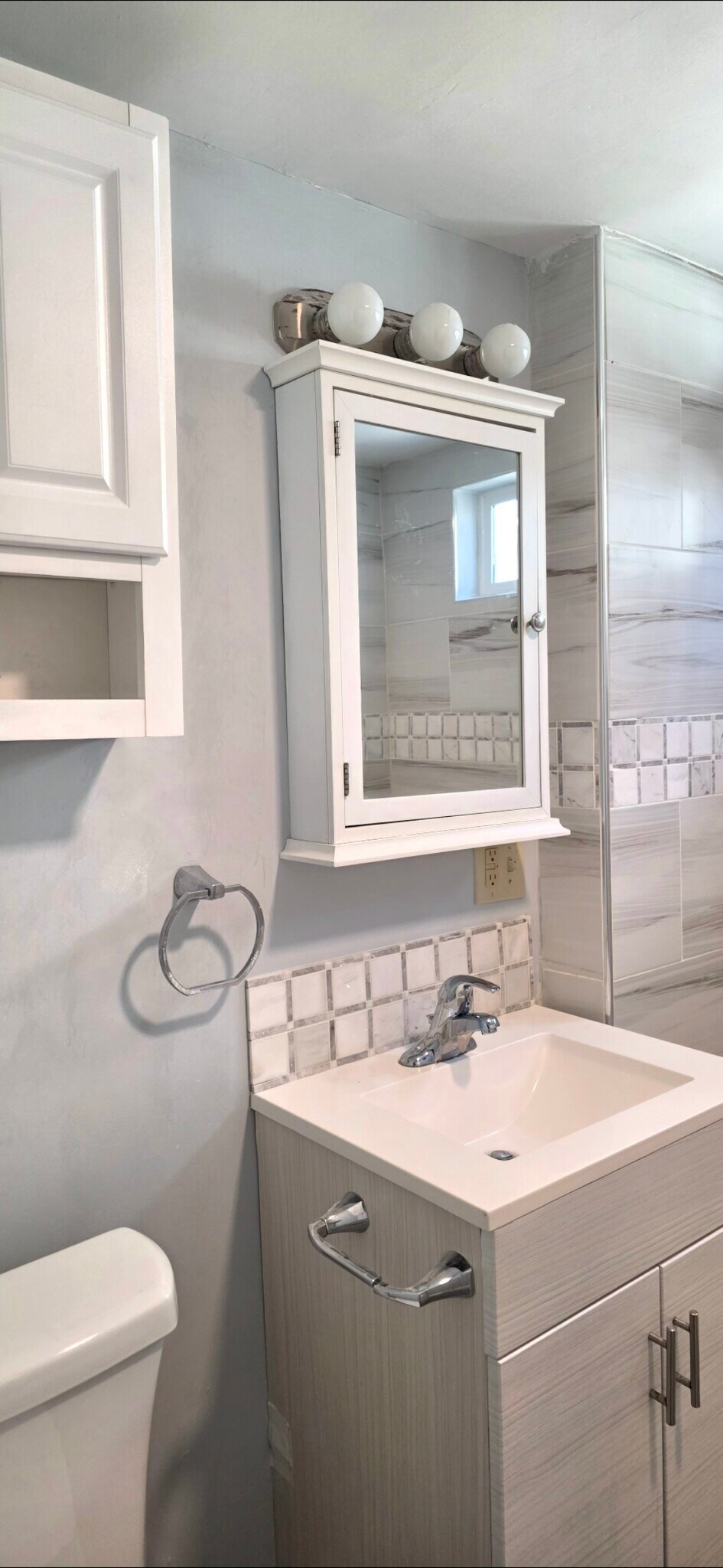 Building Photo - 194 Howard St