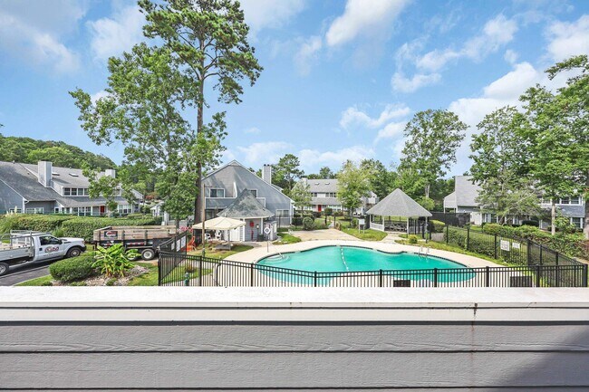 Building Photo - 1203 Erin Way