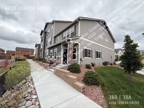 Building Photo - 6208 Lenexa Grv