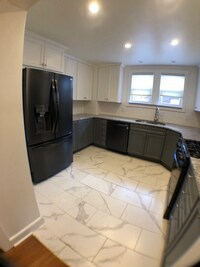 Building Photo - 6629 Dalzell Pl