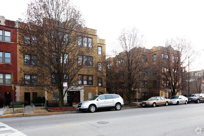 1331 W Addison St - 1331-41 W. Addison