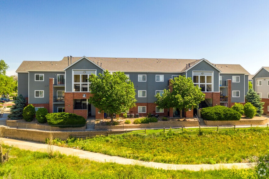 Building Photo - North Creek