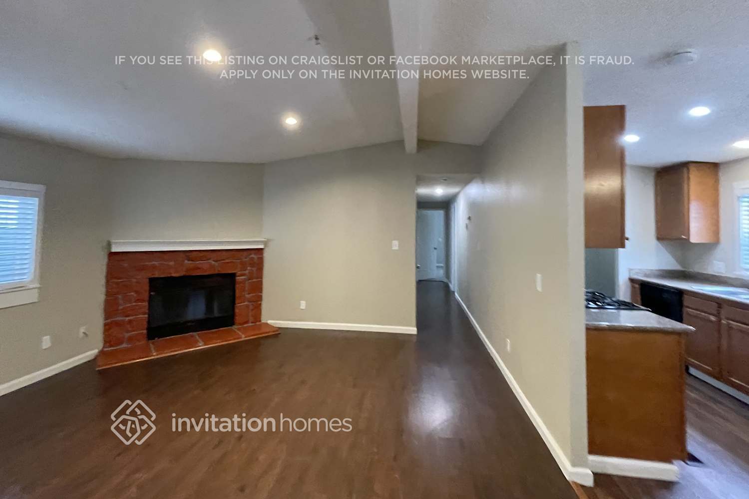 Building Photo - 1536 Emeric Ave