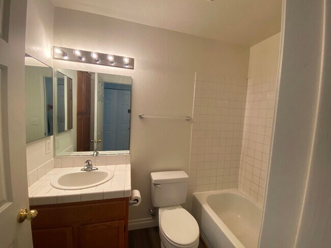 Building Photo - 8029 Sierra Largo Dr