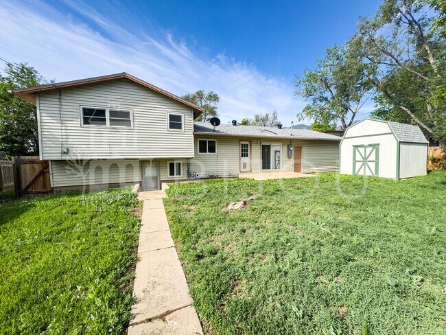 Building Photo - 206 Catalina Pl