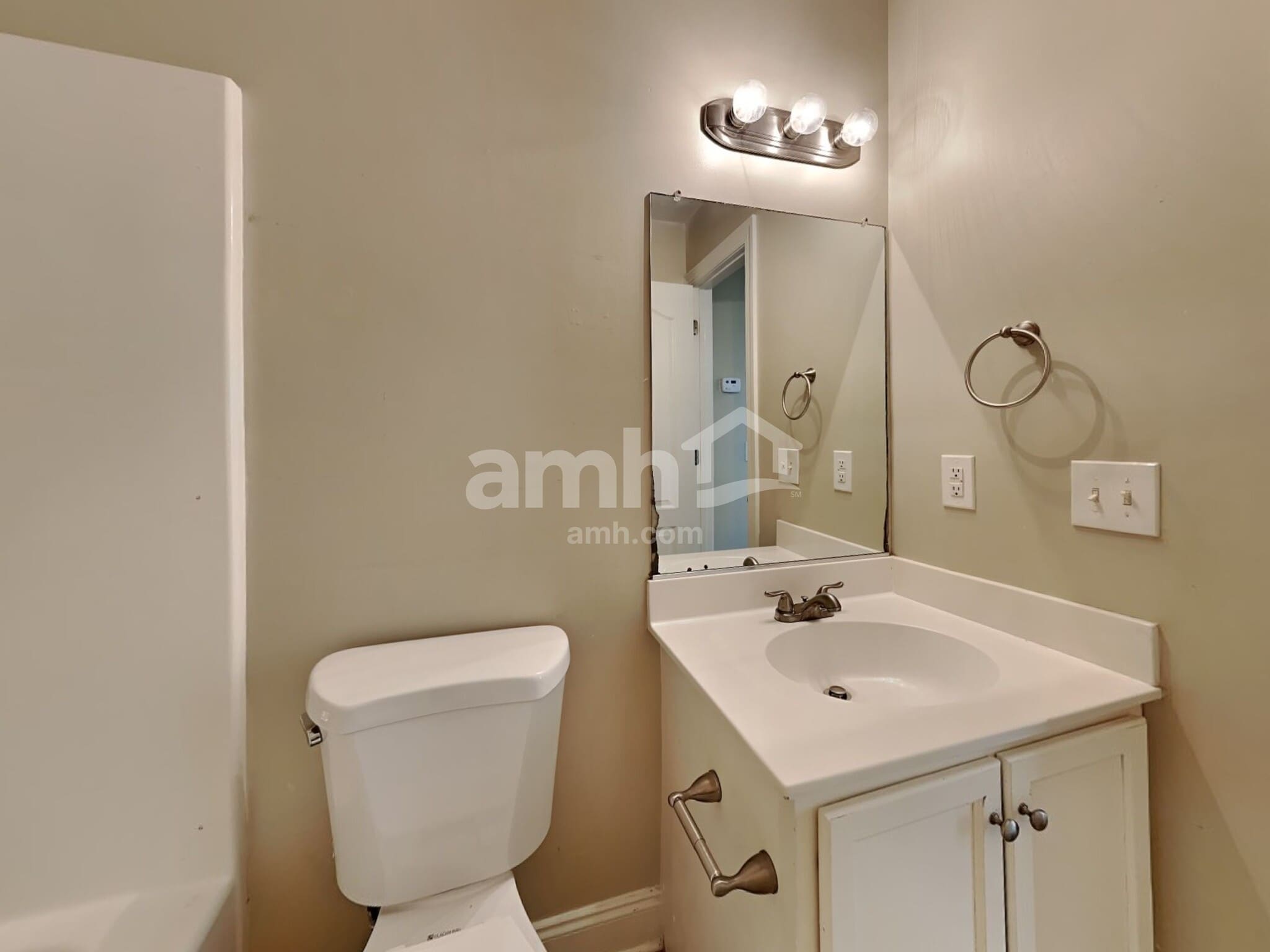 Building Photo - 415 Equinox Cir