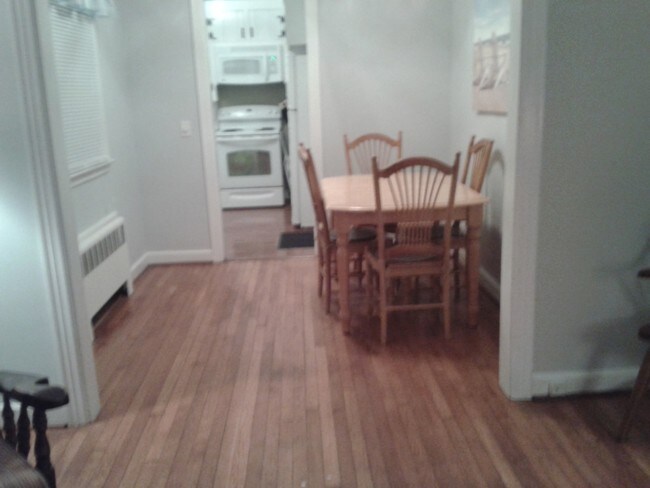 Building Photo - 39 Overshore Dr W