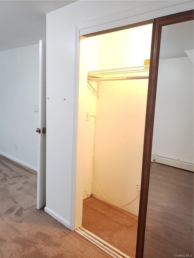 Building Photo - 51 Hillandale Ave