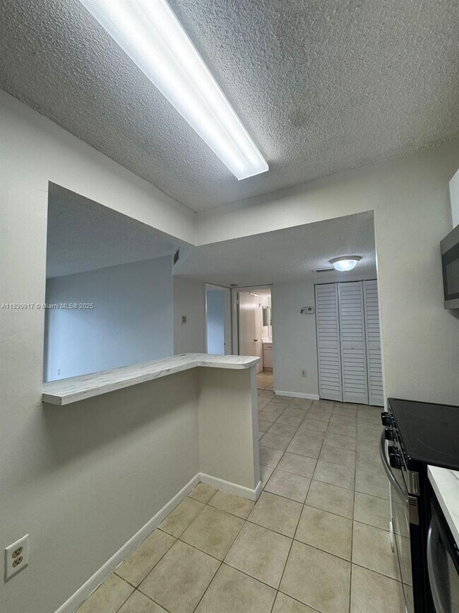 Building Photo - 7180 NW 179th St