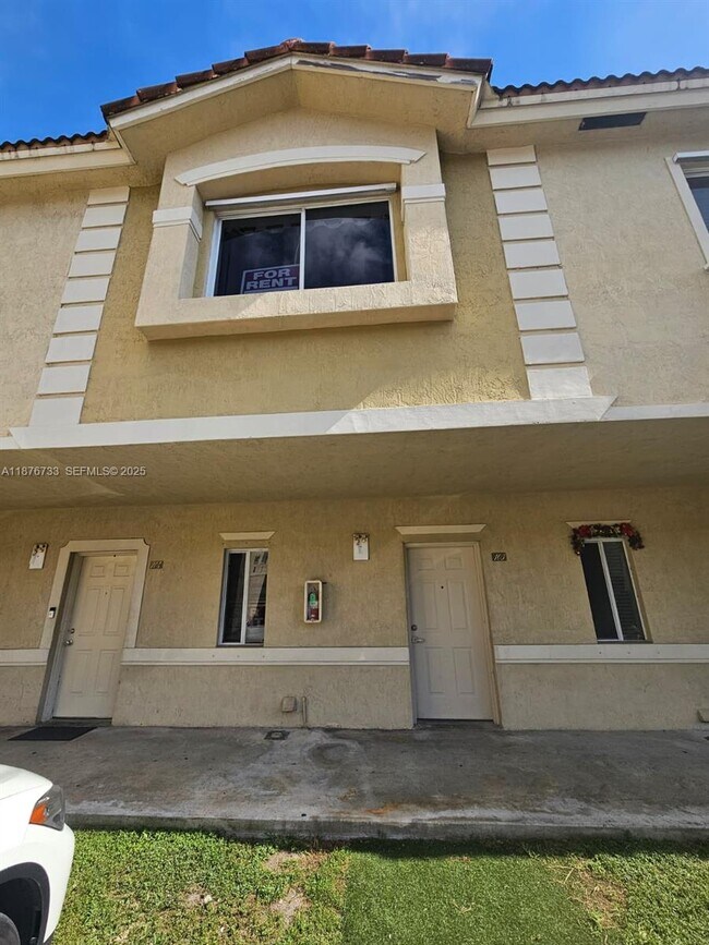 Primary Photo - 7995 NW 8th St