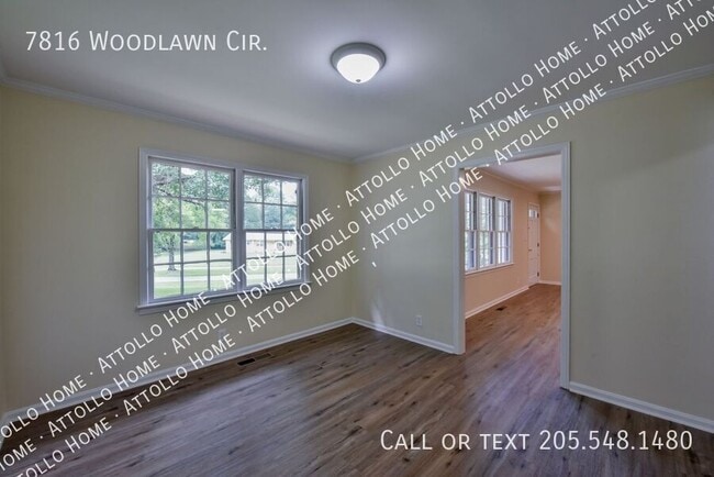 Building Photo - 7816 Woodlawn Cir