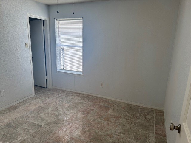 Building Photo - 11922 Sulphur Springs Dr