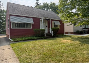 Building Photo - 3775 W 210th St